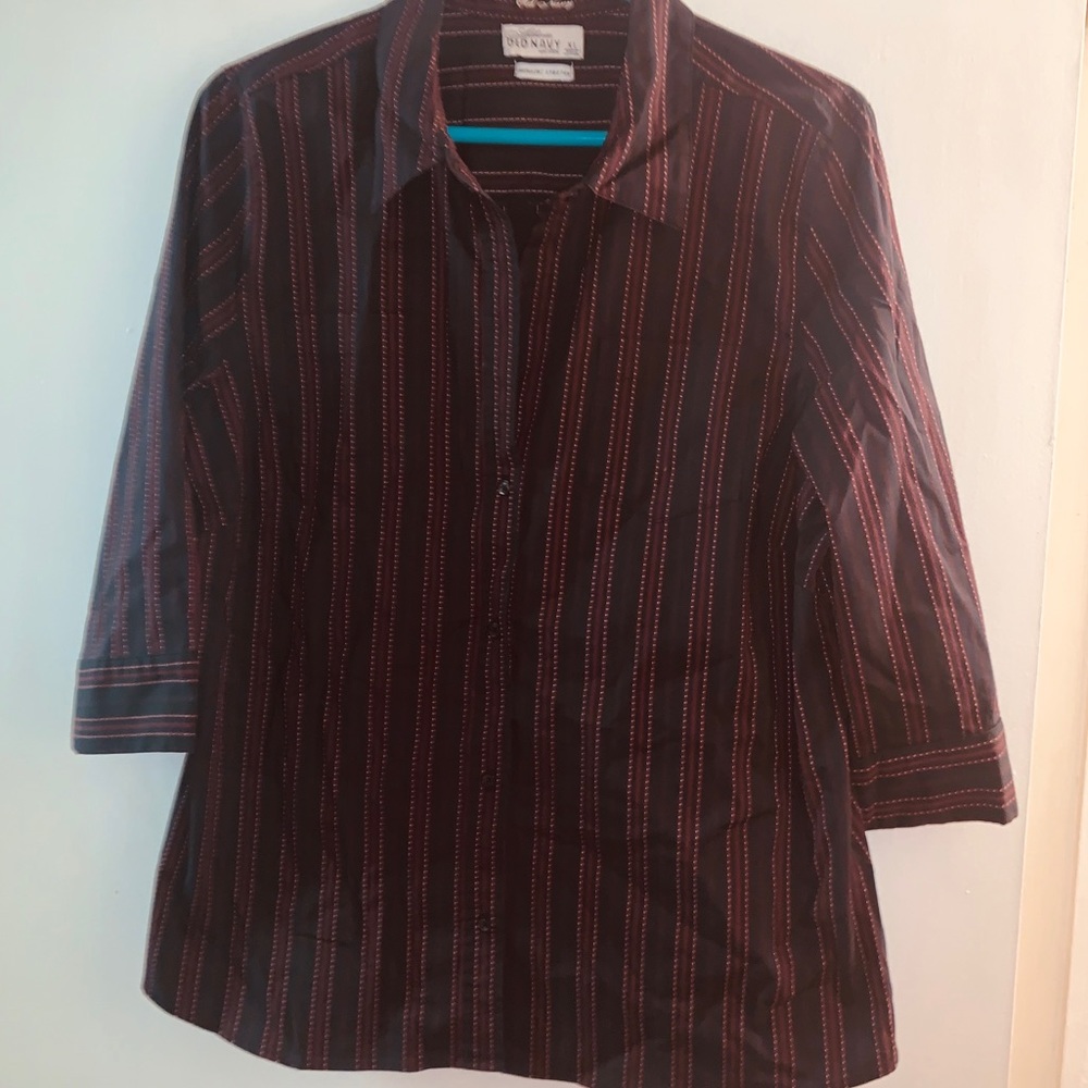 Striped 3/4 Fitted Button Down